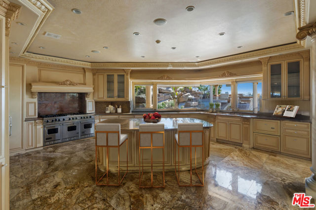 2716 Casiano Road, Los Angeles CA: https://media.crmls.org/mediaz/b7187bd1-4583-4209-8d8c-bad2ec01fca9.jpg