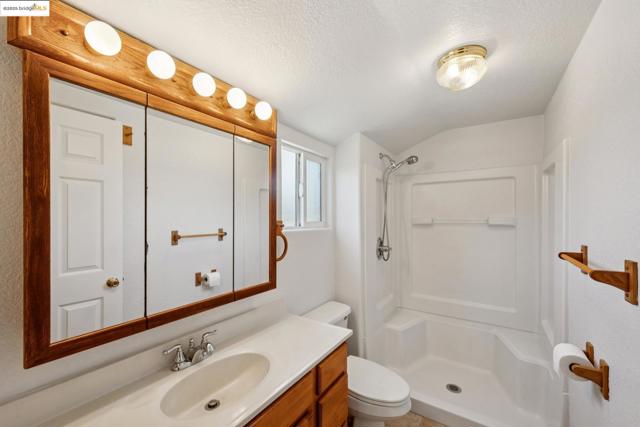 619 11th St., Richmond CA: https://media.crmls.org/mediaz/b71a4af2-1e24-4037-8fc6-054a46d87dc5.jpg