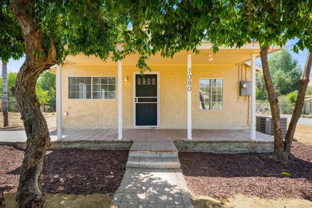 Detail Gallery Image 33 of 33 For 7080 Valley Way, Jurupa Valley,  CA 92509 - 3 Beds | 2 Baths