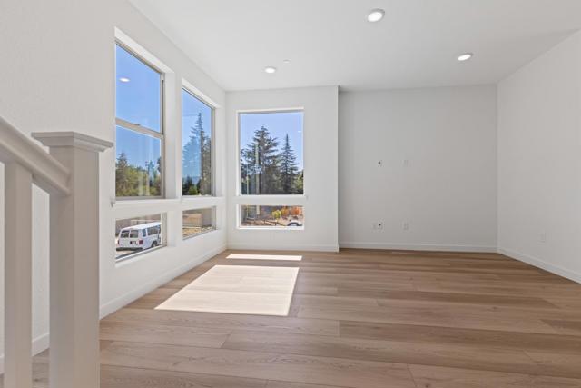 5972 Virtual Court, San Jose CA: https://media.crmls.org/mediaz/b71c486d-838a-49c4-9daf-444c1651fc27.jpg