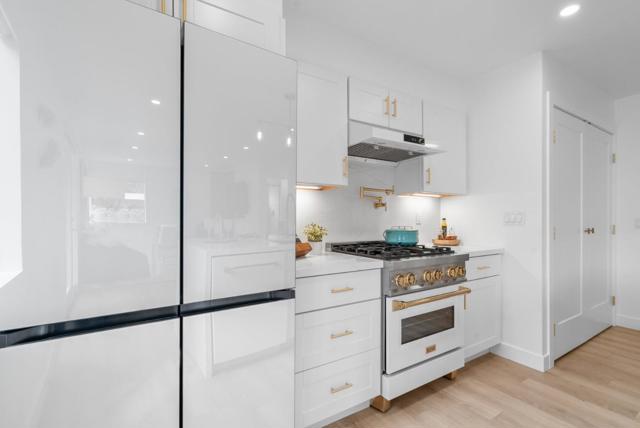 40 Seacliff Drive, Seacliff CA: https://media.crmls.org/mediaz/b71cc9ff-6035-4574-885e-b2b4baf8ab8a.jpg