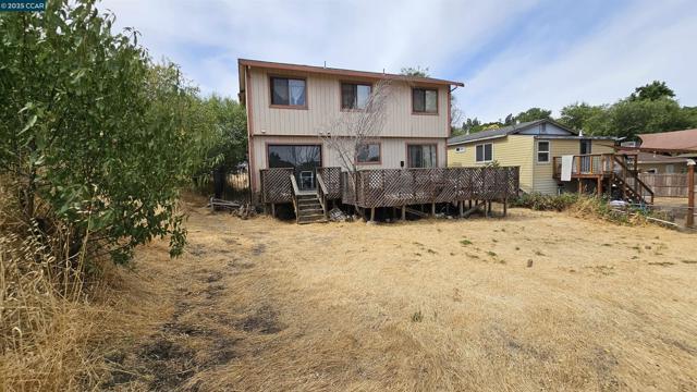 80 Mims Ave, Bay Point CA: https://media.crmls.org/mediaz/b71d6cce-cf40-4587-895e-a7eb352c7e44.jpg