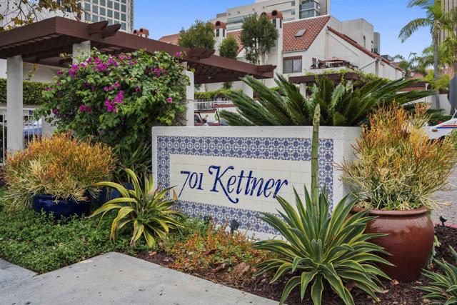 701 Kettner Blvd, San Diego CA: https://media.crmls.org/mediaz/b71e32de-4b84-468c-a916-6af89b298314.jpg