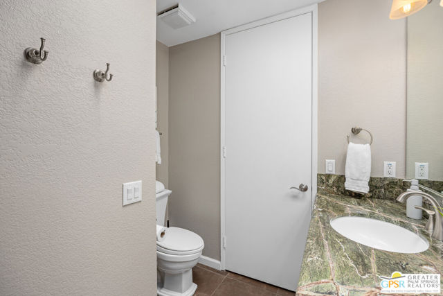 67488 Toltec Court, Cathedral City CA: https://media.crmls.org/mediaz/b71ee4bc-e848-4a06-905a-1bf3f90bd903.jpg