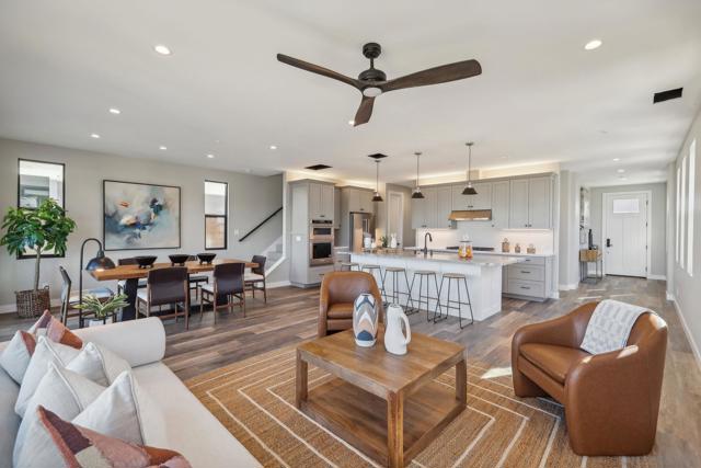 Image 1 of 60 For 2936 Copley Ave