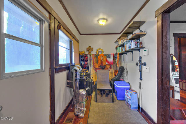 Detail Gallery Image 11 of 28 For 1266 N Mentor Ave, Pasadena,  CA 91104 - – Beds | – Baths