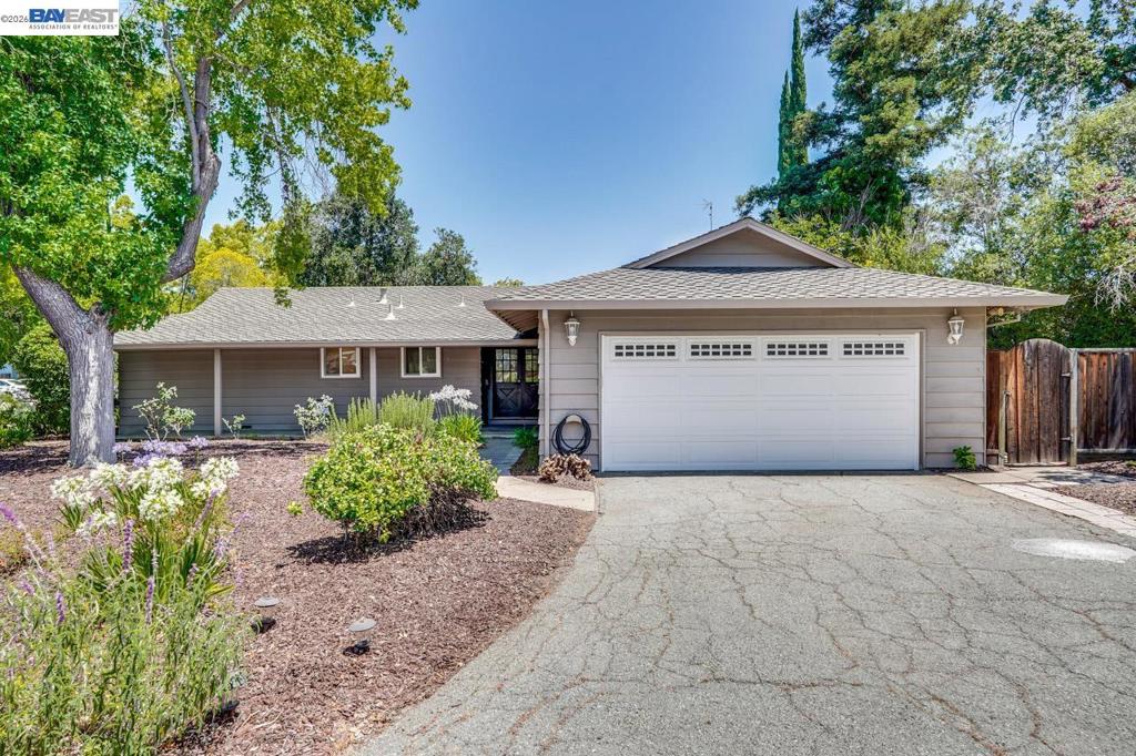 997 Ilima Way