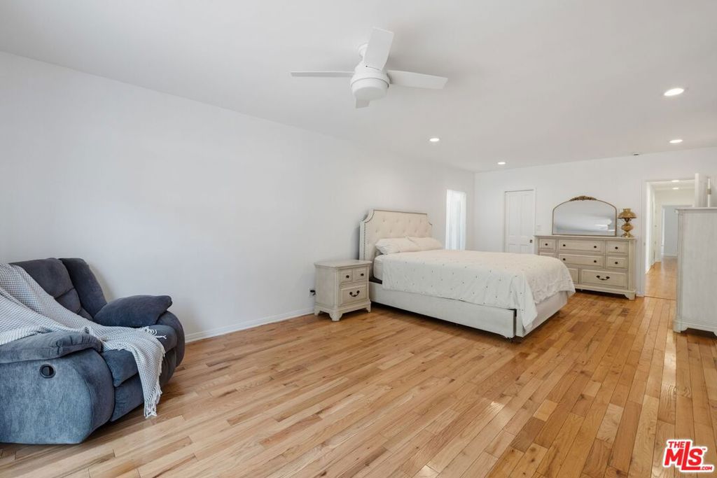 MLS #26862307 image #11