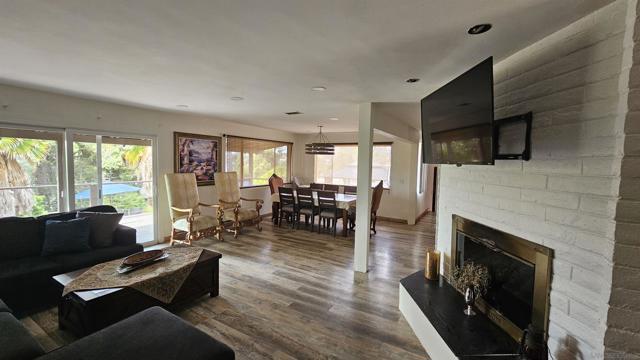 1780 Jaime Lynn Ln., El Cajon CA: https://media.crmls.org/mediaz/b722839c-5bff-416c-b02f-48b208835de6.jpg