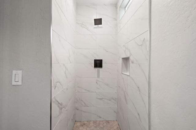 115 12th Avenue, San Mateo CA: https://media.crmls.org/mediaz/b72312e8-450c-4033-9585-80f9aeae80d1.jpg
