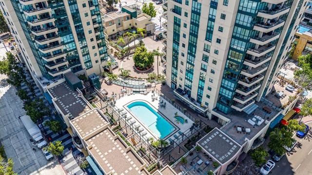 Detail Gallery Image 53 of 58 For 510 1st Ave #402,  San Diego,  CA 92101 - 4 Beds | 4 Baths