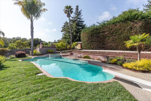 1445 Day Valley Road, Aptos CA: https://media.crmls.org/mediaz/b7240dbe-9c36-431b-a2a8-fe4034e39928.jpg