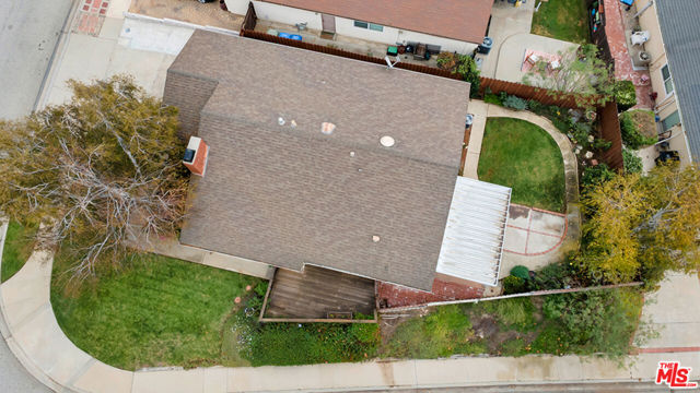 13480 Laurelhurst Road, Moorpark CA: https://media.crmls.org/mediaz/b7242714-2072-4079-b1d1-c2e04a2a41bb.jpg