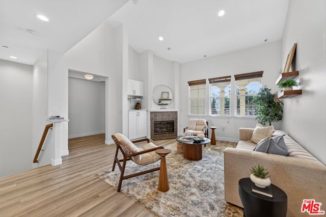 5935 Playa Vista Drive, 408 photo 8