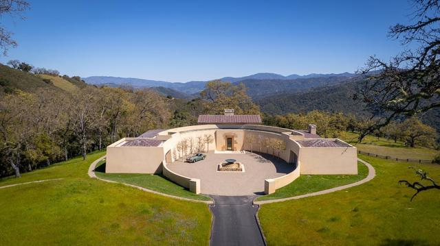20 Long Ridge Trail, Carmel CA: https://media.crmls.org/mediaz/b724ac31-6ea0-4e17-95fd-6bd881ae71f7.jpg