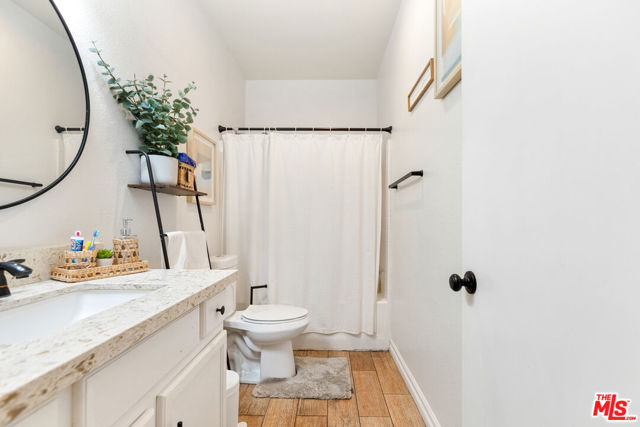 Image 30 of 39 For 15003 Pine Valley Circle