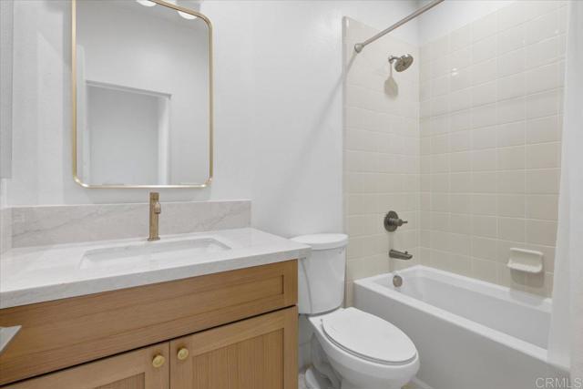 Detail Gallery Image 18 of 48 For 2510 Aperture Circle, San Diego,  CA 92108 - 3 Beds | 2/1 Baths