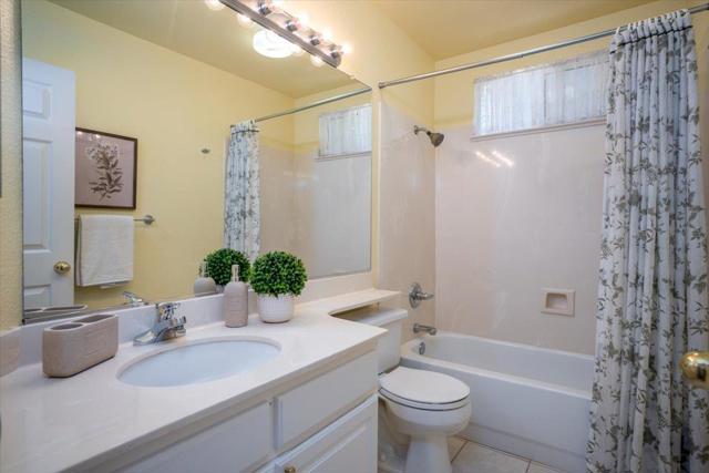25 Windcrest Lane, South San Francisco CA: https://media.crmls.org/mediaz/b726c5f8-444f-41c6-b616-d45681fbbd36.jpg