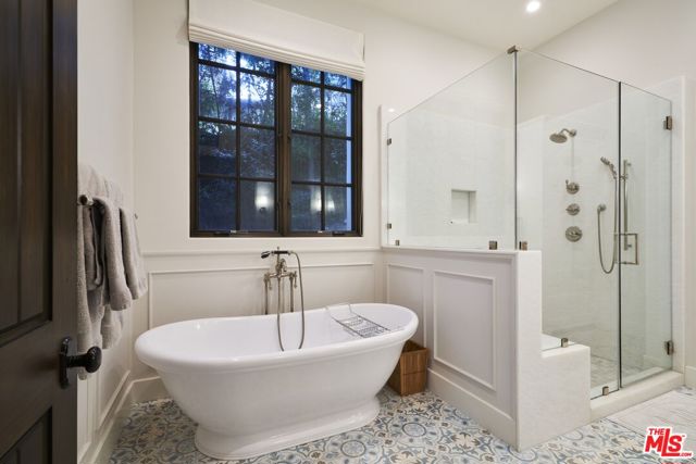 Drew Fenton | 879 Muskingum Avenue Pacific Palisades CA | MLS: 7240221 Drew Fenton | 879 Muskingum Avenue Pacific Palisades CA | MLS: 7240221