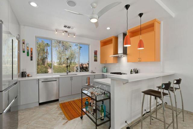 Image 7 of 36 For 141 Sandpiper Street