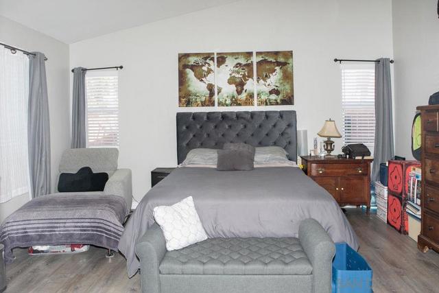 1419 Hummingbird Way, Hemet CA: https://media.crmls.org/mediaz/b7287f35-65d7-4d18-8a0a-055e3cfd26d7.jpg