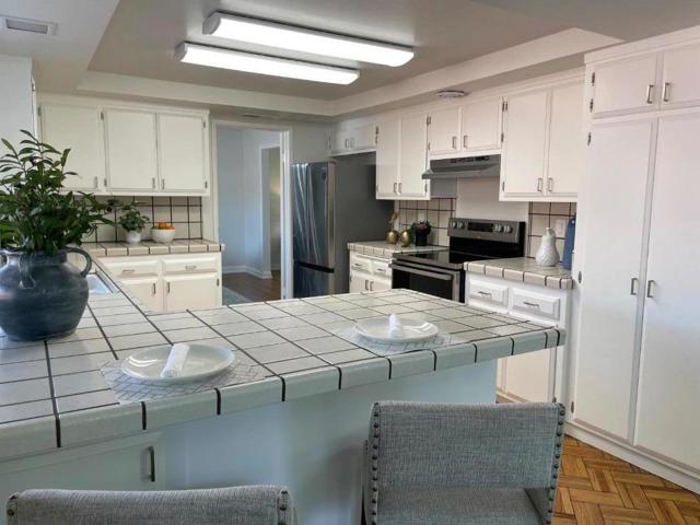 5833 Pentz Way, San Jose CA: https://media.crmls.org/mediaz/b7292994-ff42-4926-9388-d14e0ba1954c.jpg