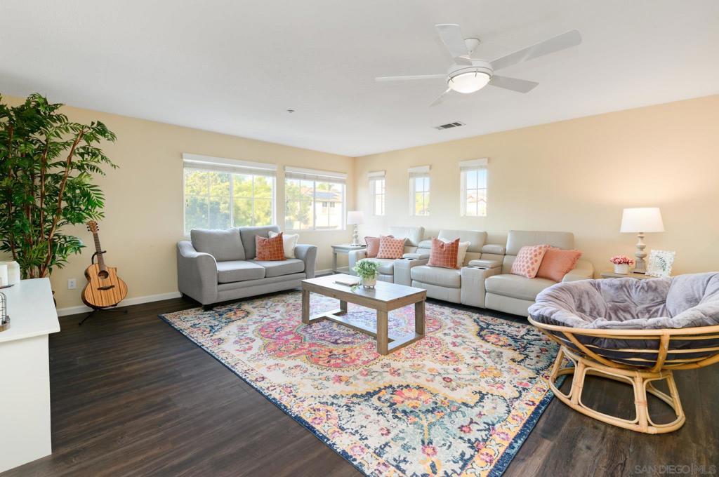 MLS #250039541SD image #19