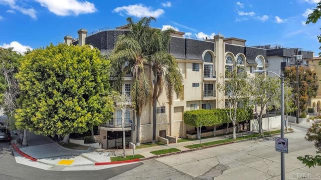 Detail Gallery Image 2 of 23 For 12130 Ohio Ave #302,  Los Angeles,  CA 90025 - 3 Beds | 3/1 Baths