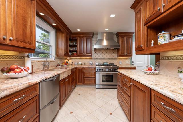 501 Yale Drive, San Mateo CA: https://media.crmls.org/mediaz/b729be07-bc78-45bc-9539-3ff8c91c52a6.jpg
