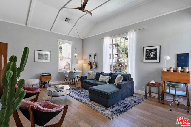2059 Laurel Canyon Boulevard, Los Angeles CA: https://media.crmls.org/mediaz/b72a788d-ab09-4b9d-a2bb-5ccc2167af75.jpg