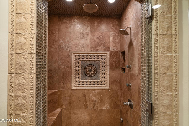 551 Rustic Hills Drive, Simi Valley CA: https://media.crmls.org/mediaz/b72b9ca8-3478-4191-b2a3-8130f309849f.jpg