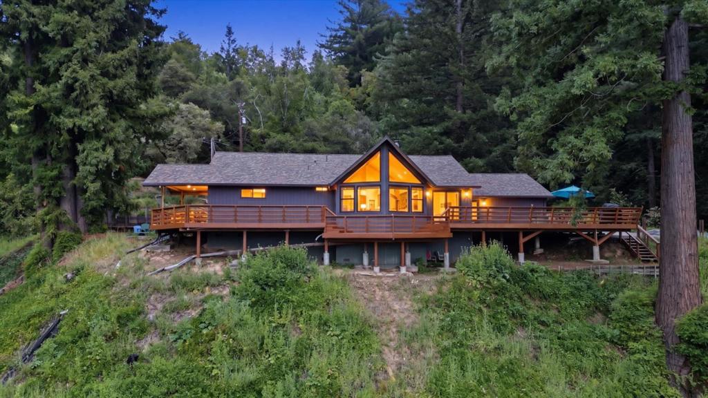 16000 Redwood Lodge Road