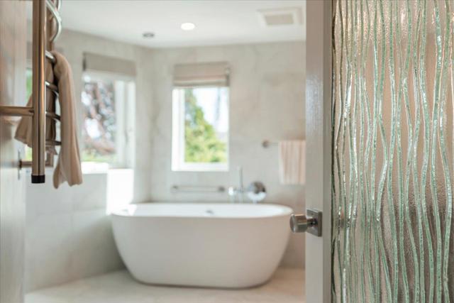 433 Seaview Drive, Aptos CA: https://media.crmls.org/mediaz/b72c7725-725c-4985-9078-a92950af58e5.jpg