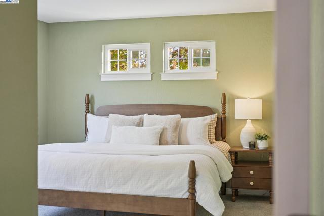 3801 Mohr Ave, Pleasanton CA: https://media.crmls.org/mediaz/b72c7a67-9039-4408-b27d-41c517df19be.jpg