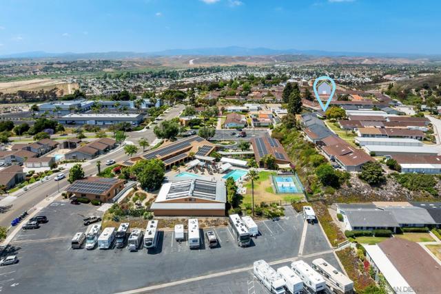 3685 N Vista Campana, Oceanside CA: https://media.crmls.org/mediaz/b72c7b1c-d8f5-4514-85d7-0e01ce5e242c.jpg