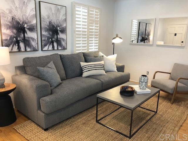 2252 Etiwanda Street