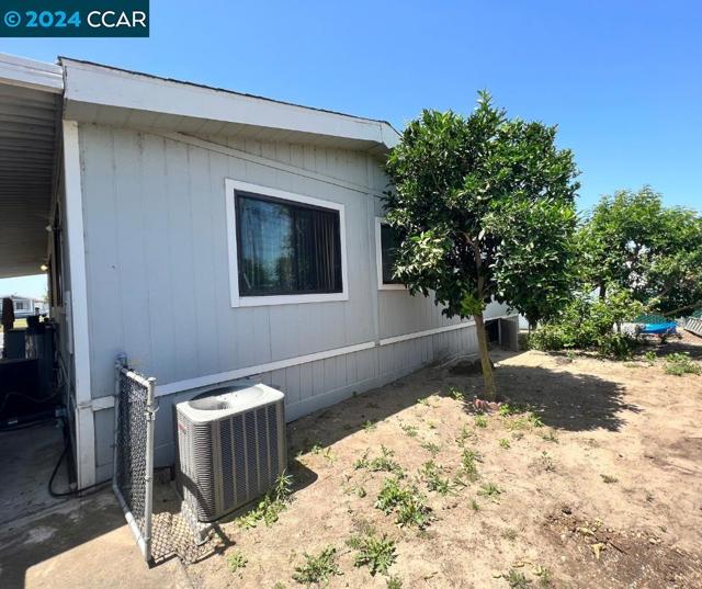 3705 Hawthorne Dr, Bethel Island, California 94511, 3 Bedrooms Bedrooms, ,2 BathroomsBathrooms,Residential,For Sale,Hawthorne Dr,41060424