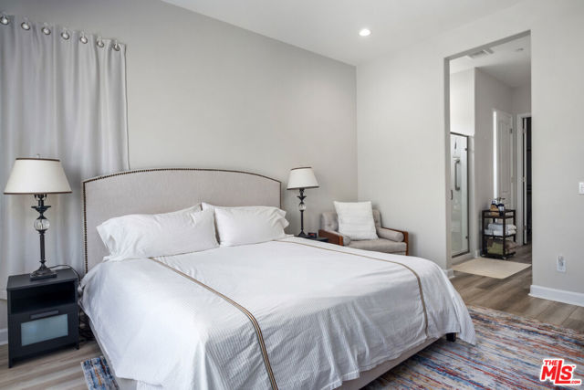 10 Semillion, Rancho Mirage CA: https://media.crmls.org/mediaz/b72e58c1-fa31-498f-a36c-33ff2eb074d2.jpg