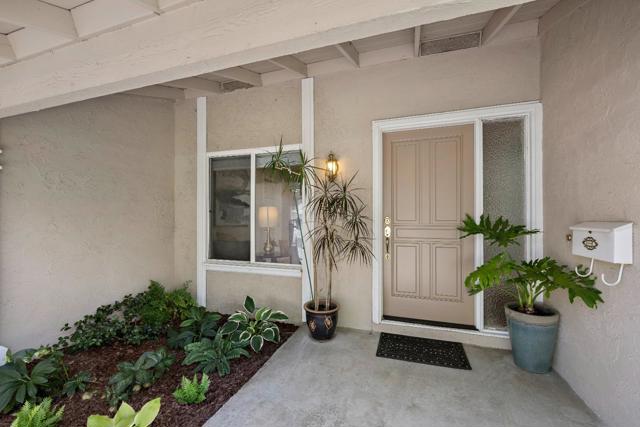 708 Blackfoot Court, San Jose CA: https://media.crmls.org/mediaz/b72e9ae3-1110-4330-bbec-6542d0f54df4.jpg