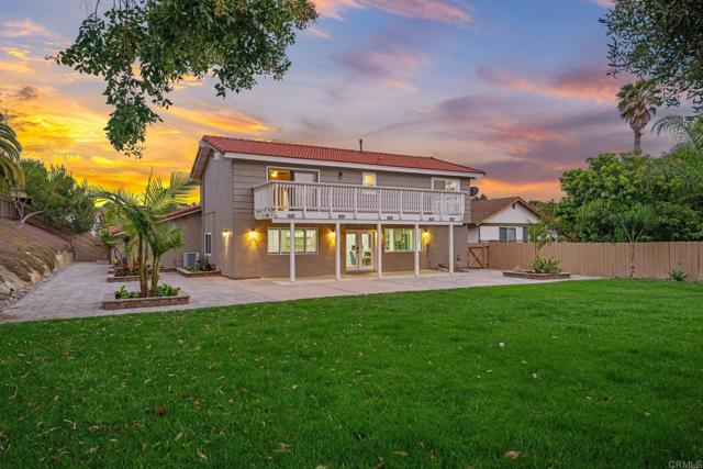 Detail Gallery Image 6 of 28 For 325 Santa Helena Dr, Solana Beach,  CA 92075 - 6 Beds | 4 Baths