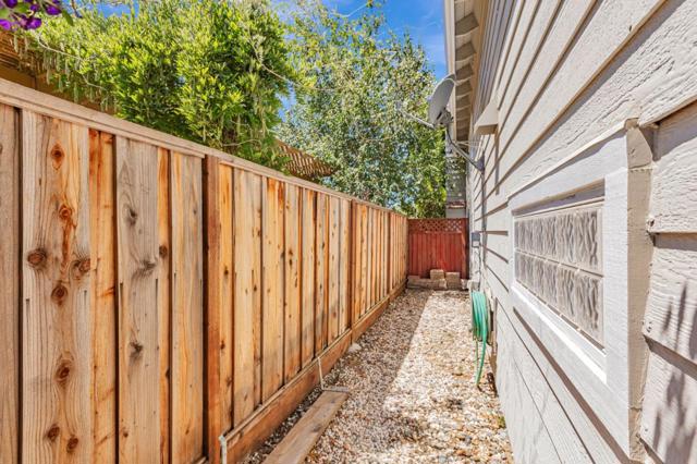 18400 Capistrano Way, Morgan Hill CA: https://media.crmls.org/mediaz/b72f29b1-be1f-45bd-b776-c33f2606b3a4.jpg