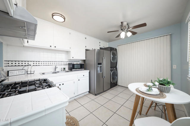 Detail Gallery Image 7 of 17 For 2430 Alexander St, Oxnard,  CA 93033 - 2 Beds | 1 Baths