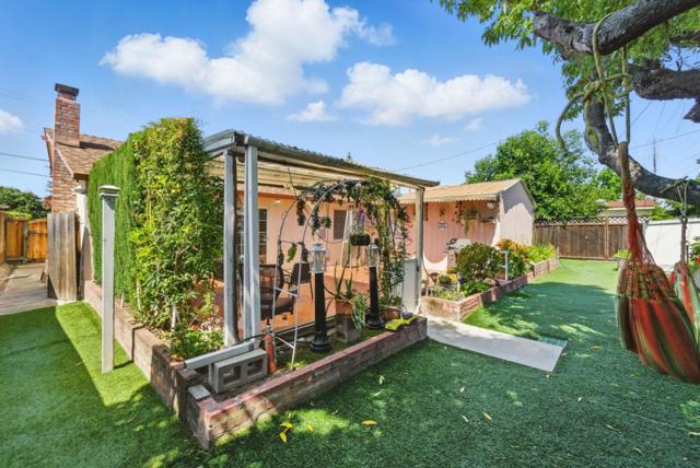 6544 Bollinger Road, San Jose CA: https://media.crmls.org/mediaz/b72fb0cb-36d9-4813-b272-85c2b8661c99.jpg