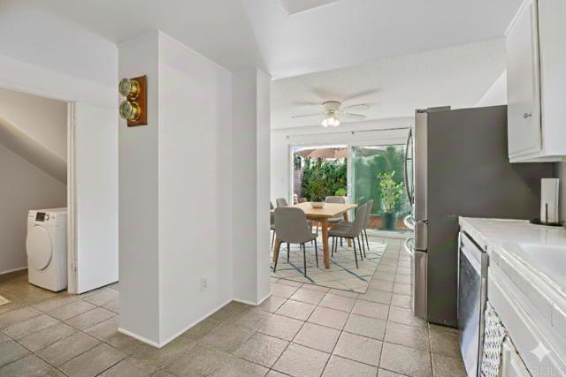 Detail Gallery Image 25 of 45 For 201 4th St a & B,  Encinitas,  CA 92024 - 5 Beds | 3/1 Baths