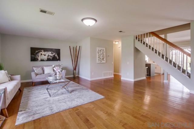 4642 Leathers, San Diego CA: https://media.crmls.org/mediaz/b72fe718-043d-4a00-9fab-69618cca7510.jpg