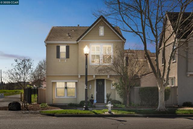 Details for 2511 Aimonetti Ave, Sacramento, CA 95833