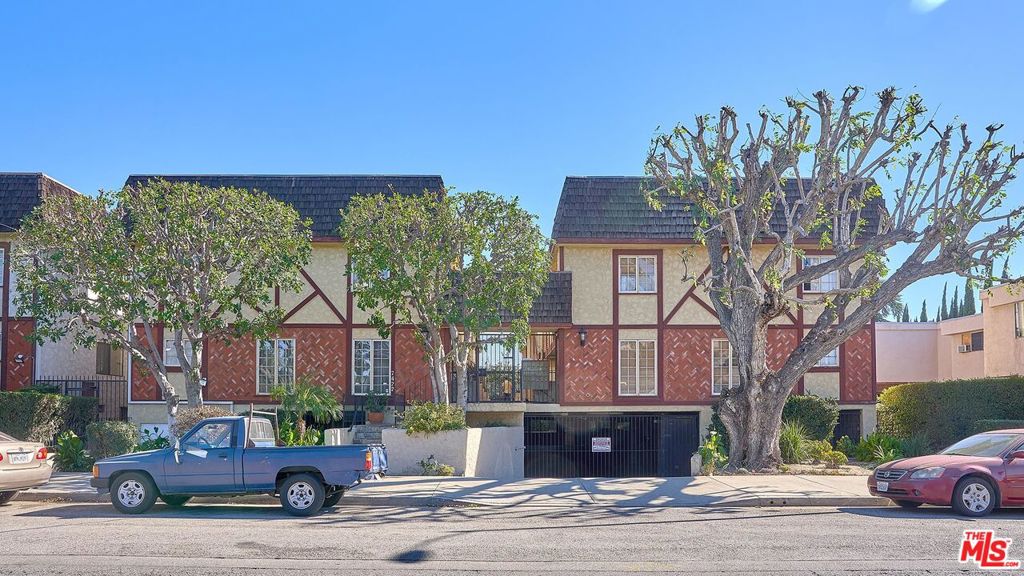 Rare opportunity to own a very nice 2 story condo centrally located in Van Nuys. The unit offers... Primary Photo for Listing #21105683
