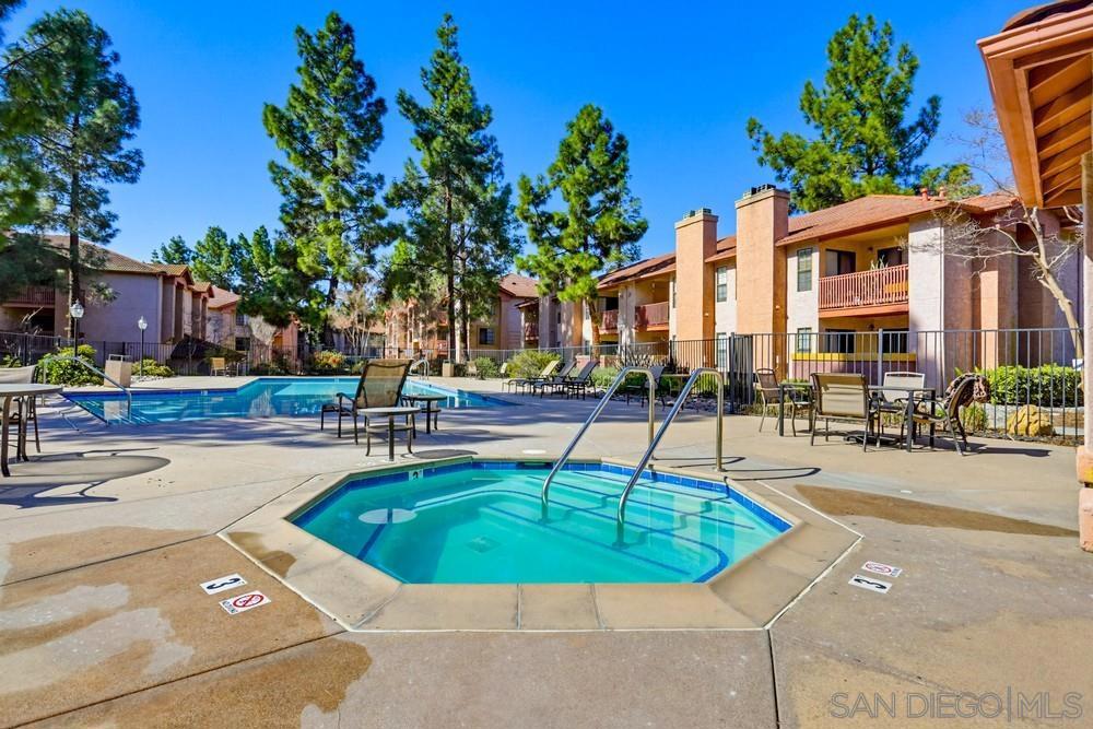 12023 Alta Carmel Ct - photo 17