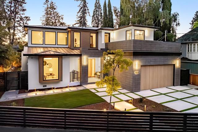 1080 Creek Drive, Menlo Park CA: https://media.crmls.org/mediaz/b731e60b-df46-4a14-b643-a38e9928f8a8.jpg