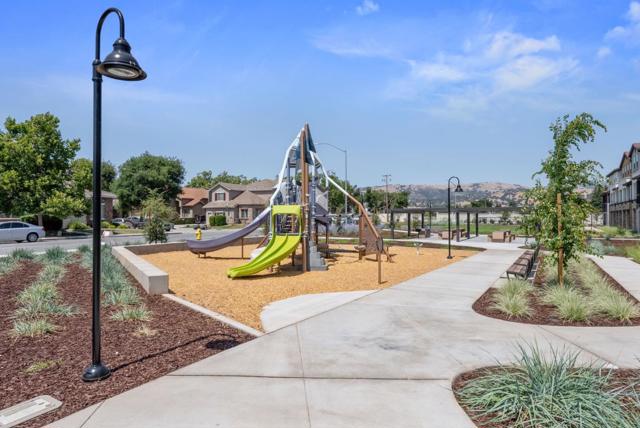 857 Fatima Ln, Morgan Hill CA: https://media.crmls.org/mediaz/b7320f04-27b5-4833-89c7-bcb8d2617c15.jpg
